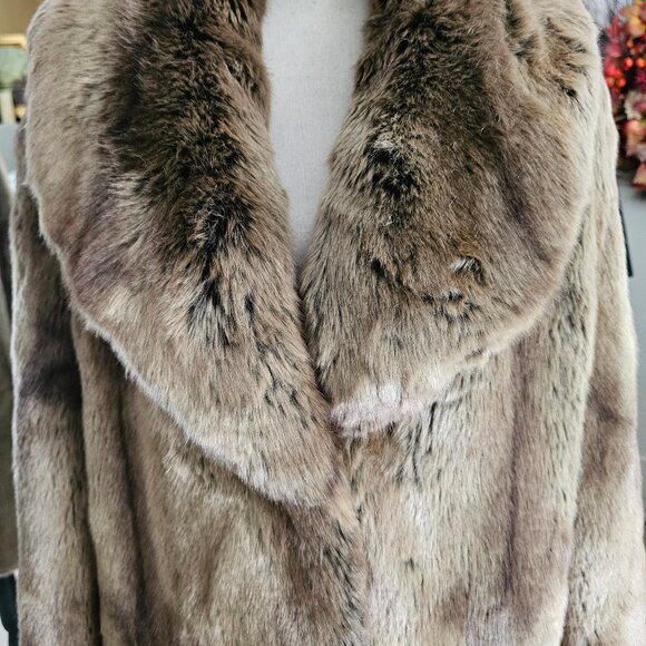 Pamela McCoy Faux Fur Coat Womens XL,  Mid Length Faux Mink - Picture 8 of 15